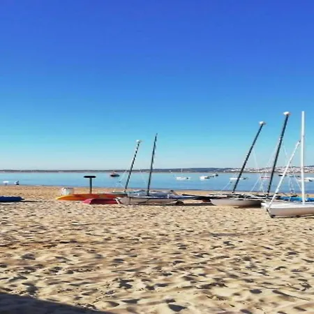 Sao Martinho Near شقة ساو مارتينهو دو بورتو