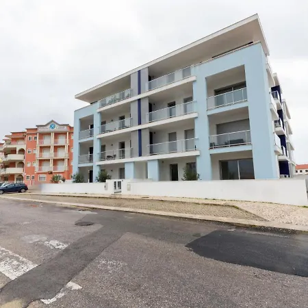 Apartment Beautiful In S O Martinho Do Porto With Balcony